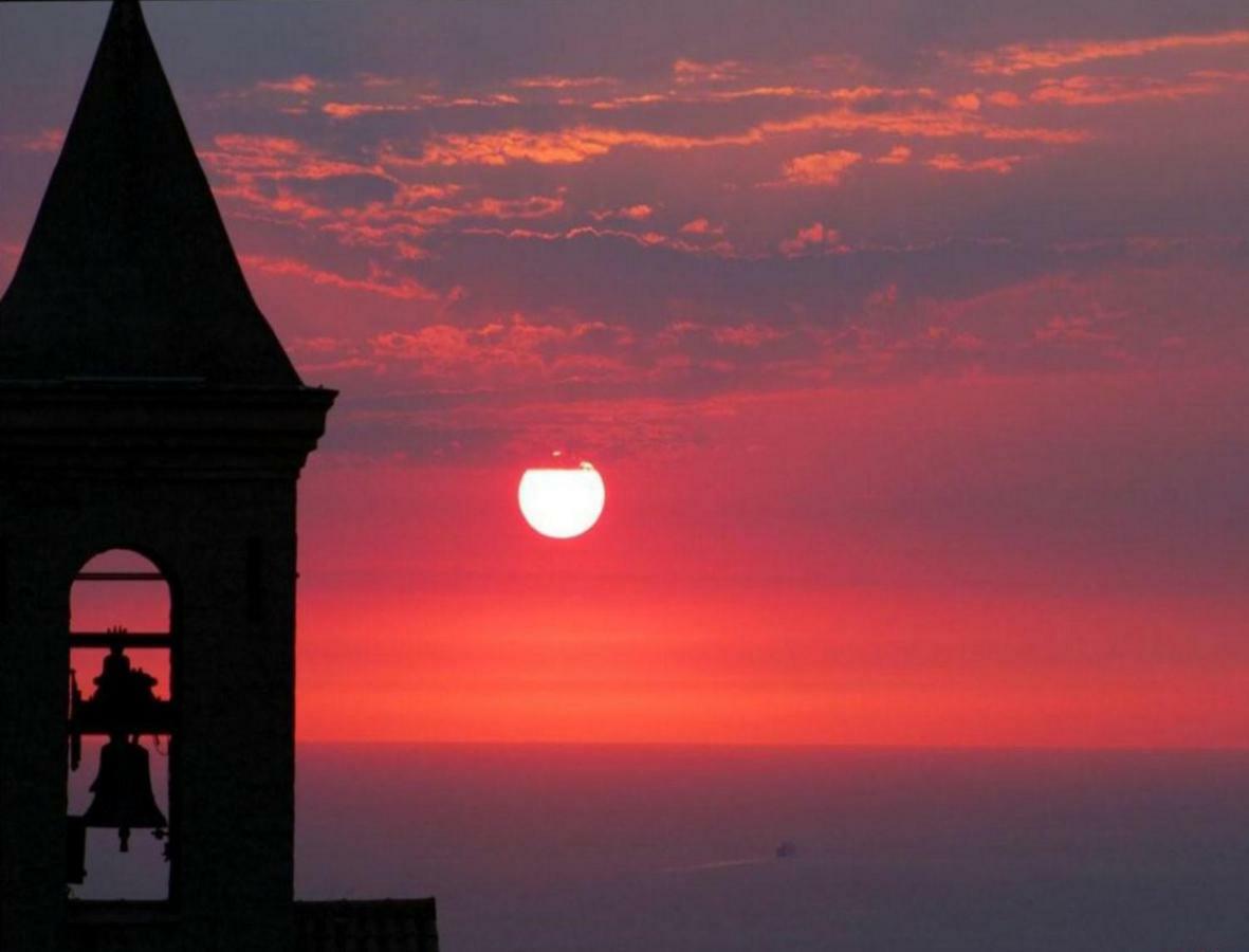 A Luna Rossa Coti-Chiavari  Esterno foto
